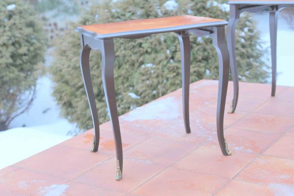 Очень красивый, винтажный набор "столик-матрешка" с инкрустацией.