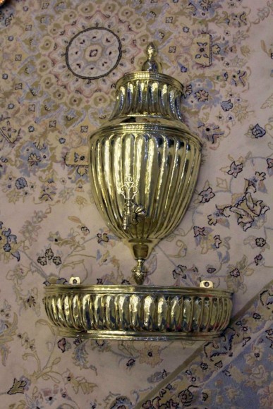 Очень редкий, старинный, изысканный комплект для умывания