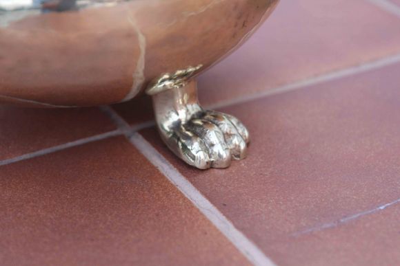 Необычный огромный рукомойник - двуносик из латуни