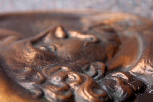 Медное панно с портретом выдающегося РУБИНСА