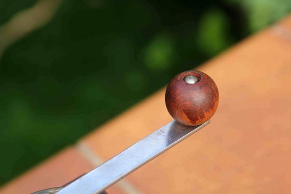 Антикварная ручная кофемолка из дерева.Европа.Начало 20 века