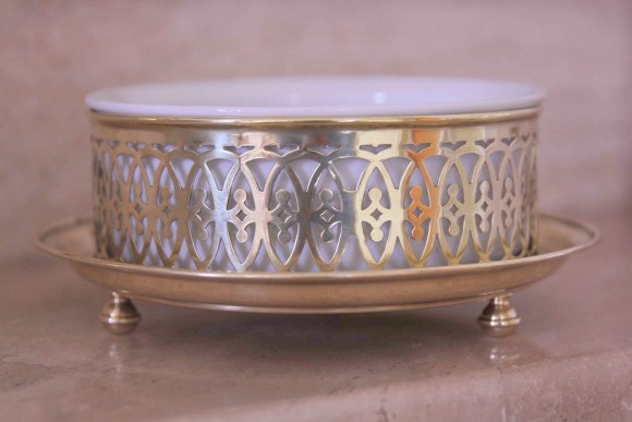 Интересная винтажная вазочка .Европа. Середина 20 века