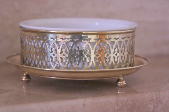 Интересная винтажная вазочка .Европа. Середина 20 века