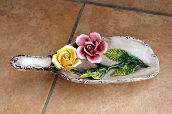 Цветочный совочек. Италия. КАПОДИМОНТЕ