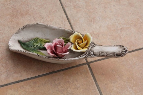 Цветочный совочек. Италия. КАПОДИМОНТЕ