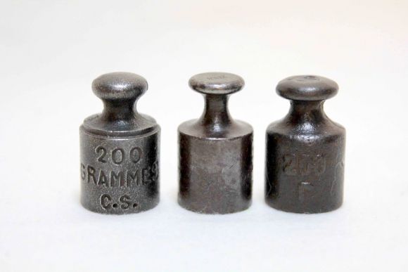 Старинные цилиндрические гири . Европа. Начало 20 века