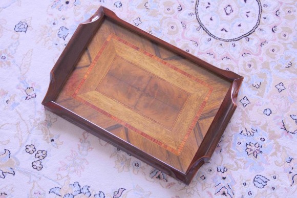 Старинный  сервировочный поднос Маркетри