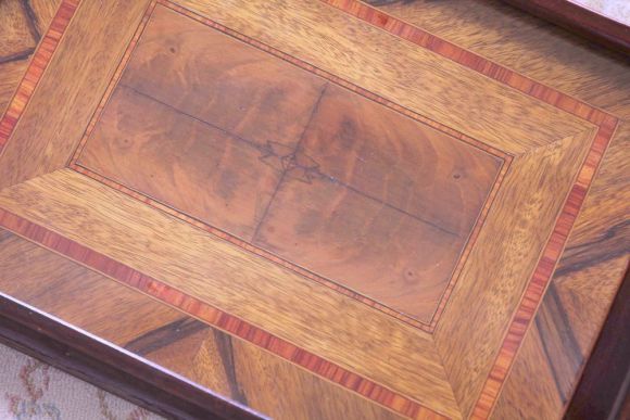 Старинный  сервировочный поднос Маркетри