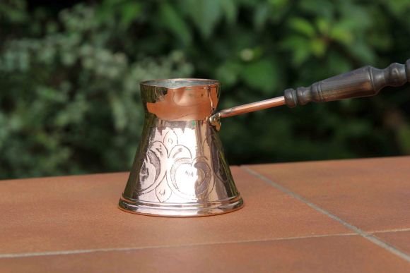 Красивая антикварная кофеварка. Европа. Начало 20 века