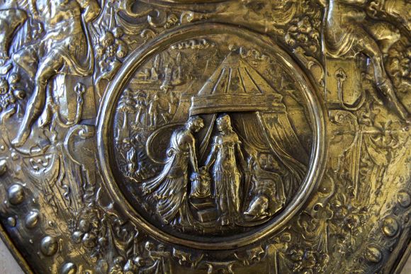 Невероятное панно РЫЦАРСКИЙ ЩИТ. Ручная работа