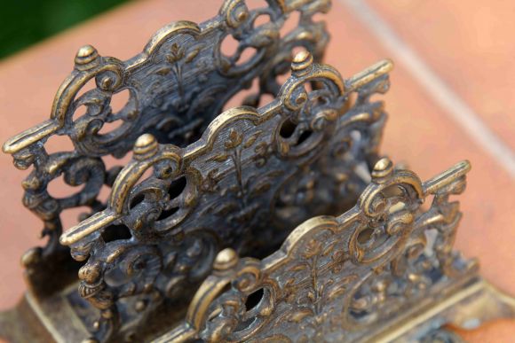 Антикварная салфетница из бронзы. Европа. Начало 20 века