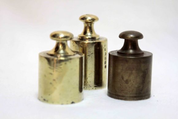 Антикварные гири из латуни 500 г. Европа. Начало 20 века