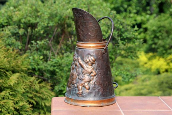 Медный зольник с оркастическим сюжетом. Голландия