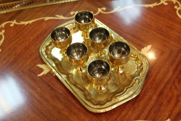 Очаровательные винтажные стопки из латуни. Европа. Начало 20 века