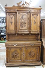 Замечательный, антикварный буфет из массива дуба. Европа. Конец 19 века.