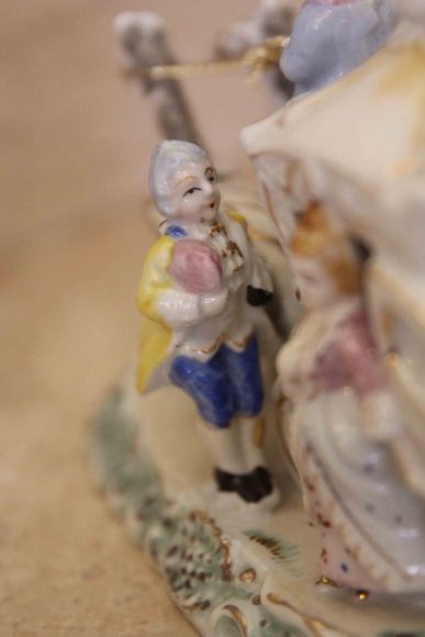 Старинная фаянсовая фигурка .Европа. Начало 20 века