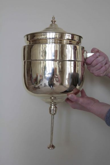 Винтажный латунный рукомойник