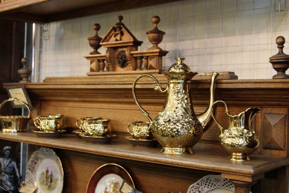 Золотой чайный сервиз