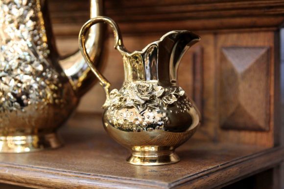 Золотой чайный сервиз